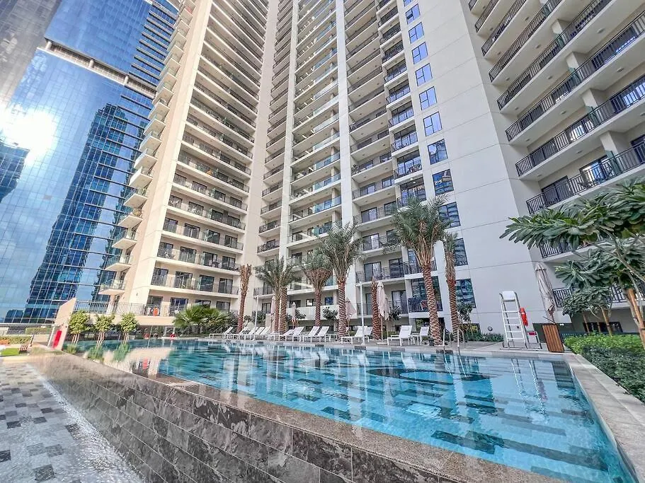 Luxury 1 Bedroom Apartment With Spectacular Burj And Canal Views Dubai Holiday home